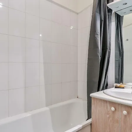 Apartment Two-room Flat With Terrace *quartier Graslin* Nantes